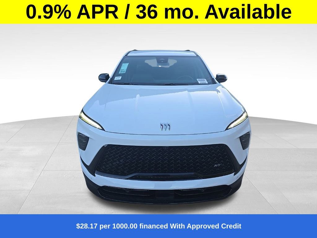 2025 Buick Enclave Sport Touring photo 2