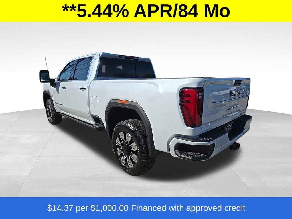 2026 GMC Sierra 3500HD Denali - Photo 5