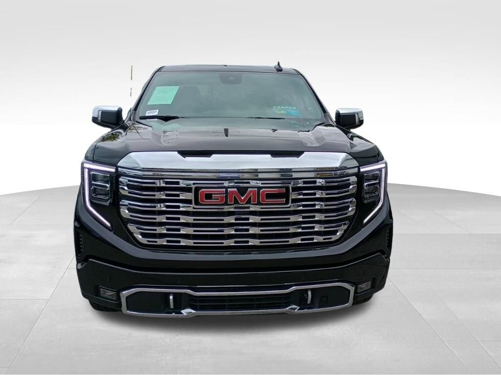 2023 Gmc Sierra Denali photo 2