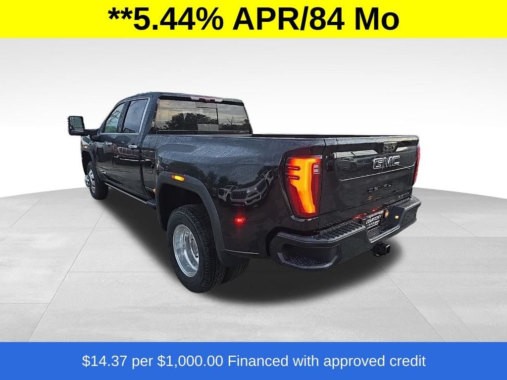 2026 GMC Sierra 3500HD Denali Ultimate - Photo 5