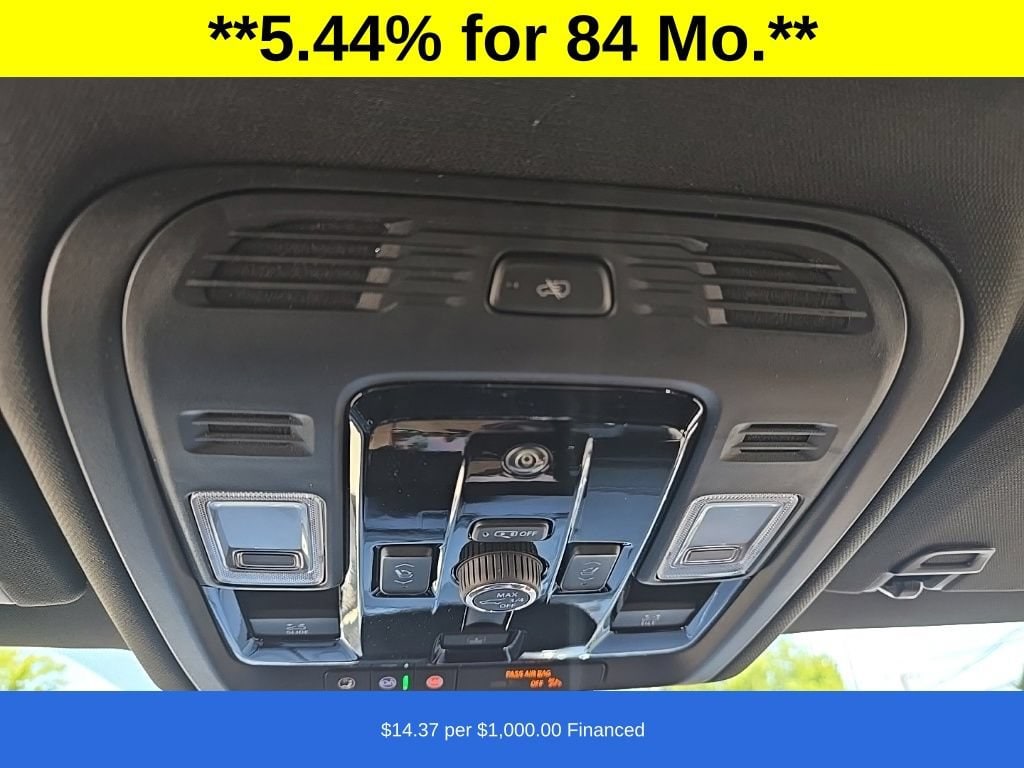 2026 GMC Yukon XL Denali - Photo 24