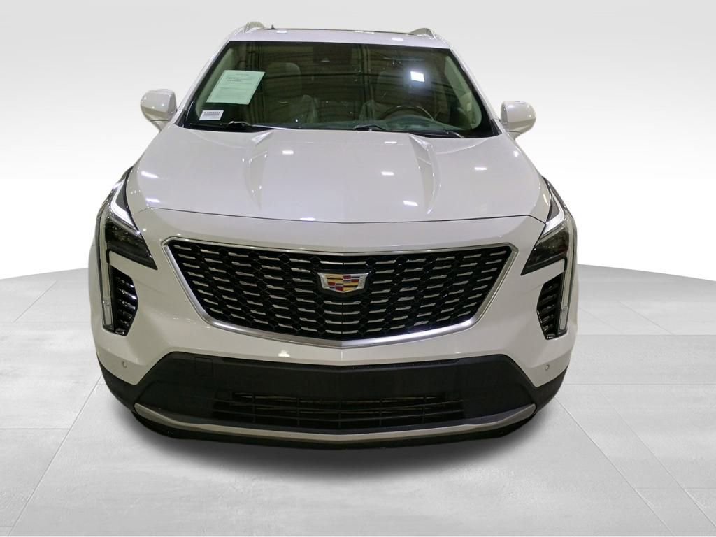 2020 Cadillac XT4 Premium Luxury photo 2