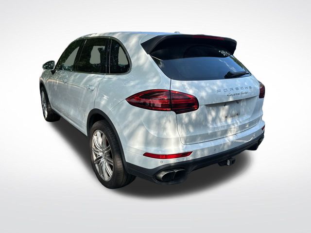 2015 Porsche Cayenne Turbo photo 4