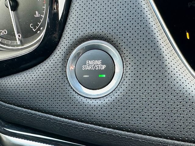 2025 Cadillac XT5 Premium Luxury - Photo 32