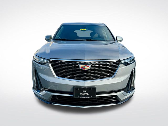 2025 Cadillac XT6 Premium Luxury photo 2