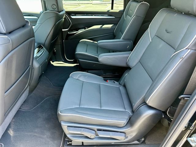 2026 Cadillac Escalade Sport - Photo 19