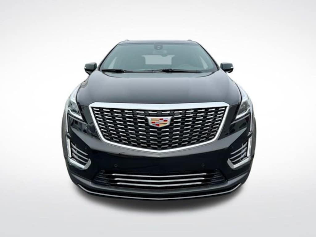 New 2026 CADILLAC XT5 Luxury SUV