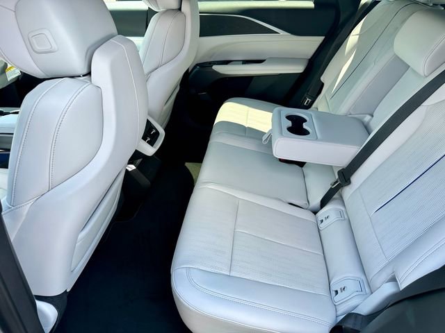 2025 Cadillac LYRIQ Sport 1 - Photo 19