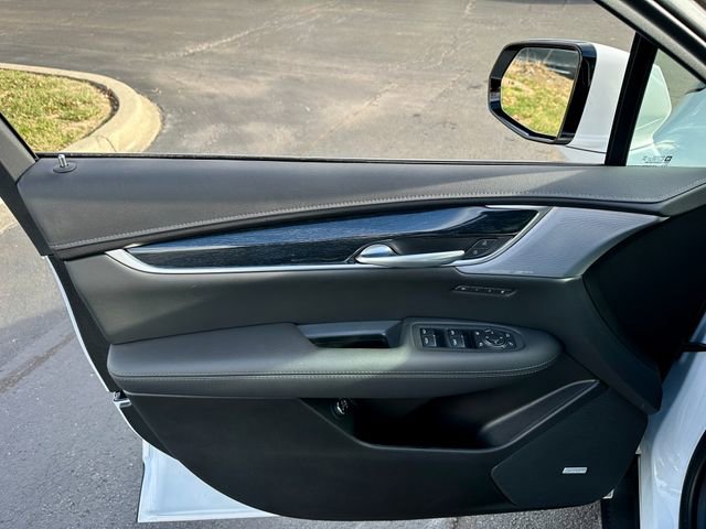 2025 Cadillac XT5 Premium Luxury - Photo 10
