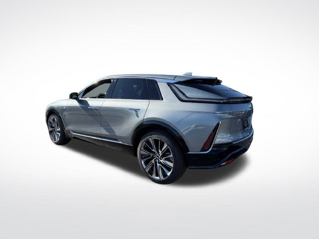 New 2027 CADILLAC LYRIQ Signature Luxury SUV