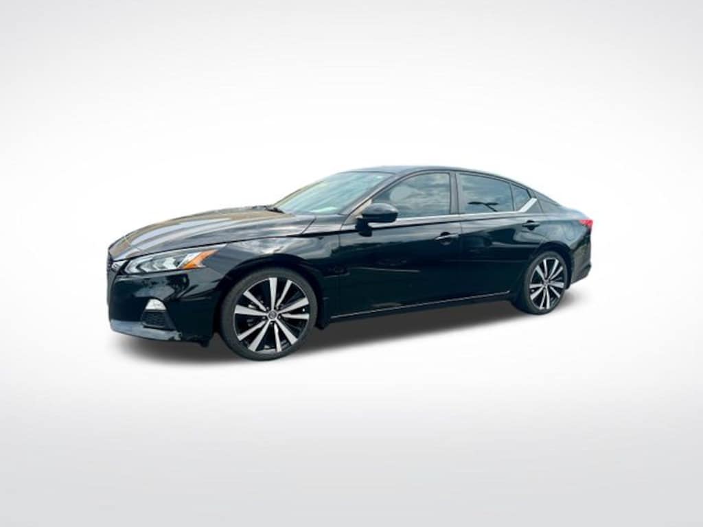 Used 2021 Nissan Altima 2.5 SR Sedan
