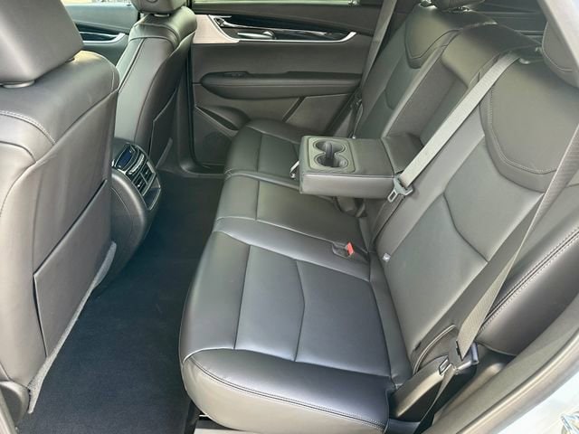 2025 Cadillac XT5 Premium Luxury - Photo 18