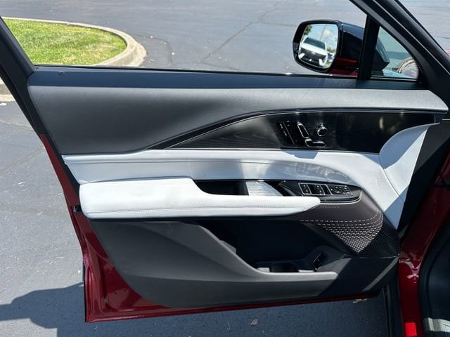 2025 Cadillac LYRIQ Sport 1 - Photo 10