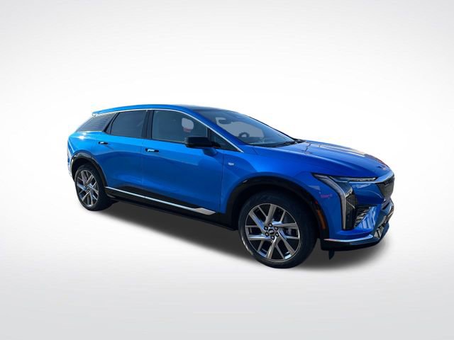 2026 Cadillac OPTIQ Luxury's photo