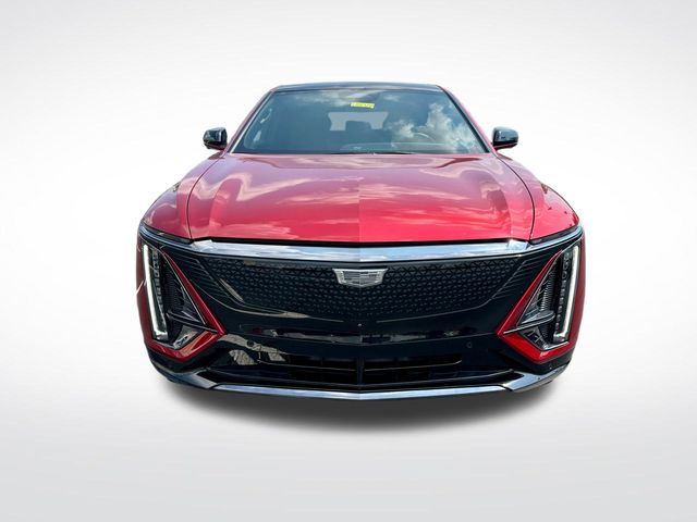 2024 Cadillac Lyriq Sport photo 2