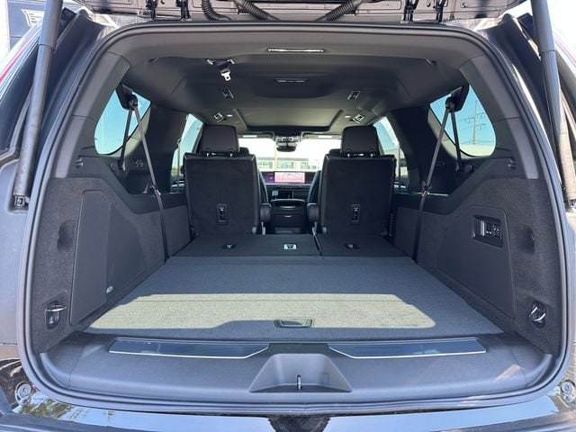 2026 Cadillac Escalade Sport - Photo 23