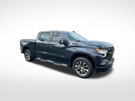 2022 Chevrolet Silverado 1500 RST Truck Crew Cab