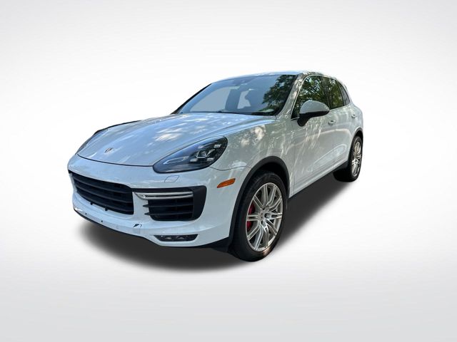 2015 Porsche Cayenne Turbo photo 3