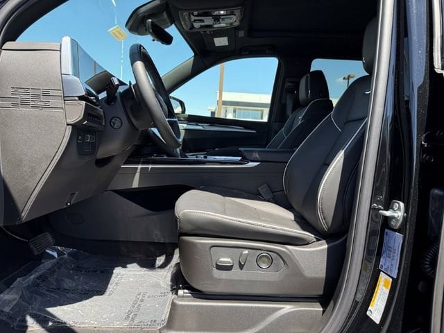 2026 Cadillac Escalade Sport - Photo 11