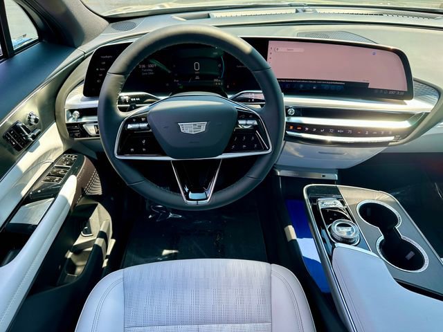 2025 Cadillac LYRIQ Sport 1 - Photo 17