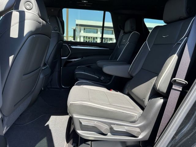 2026 Cadillac Escalade Sport - Photo 17