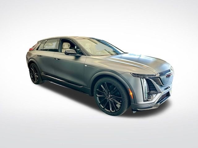 2026 Cadillac Lyriq V Series's photo