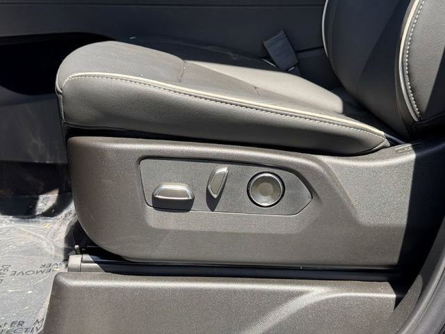 2026 Cadillac Escalade Sport - Photo 12