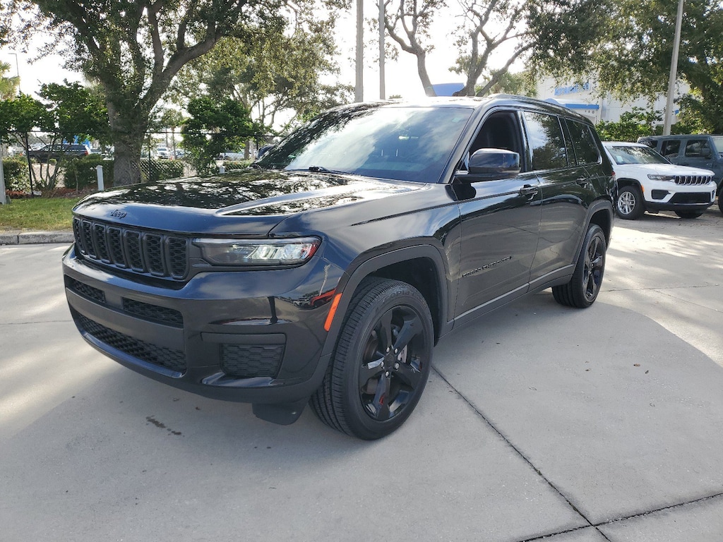 Used 2022 Jeep Grand Cherokee L Altitude Altitude 4x2