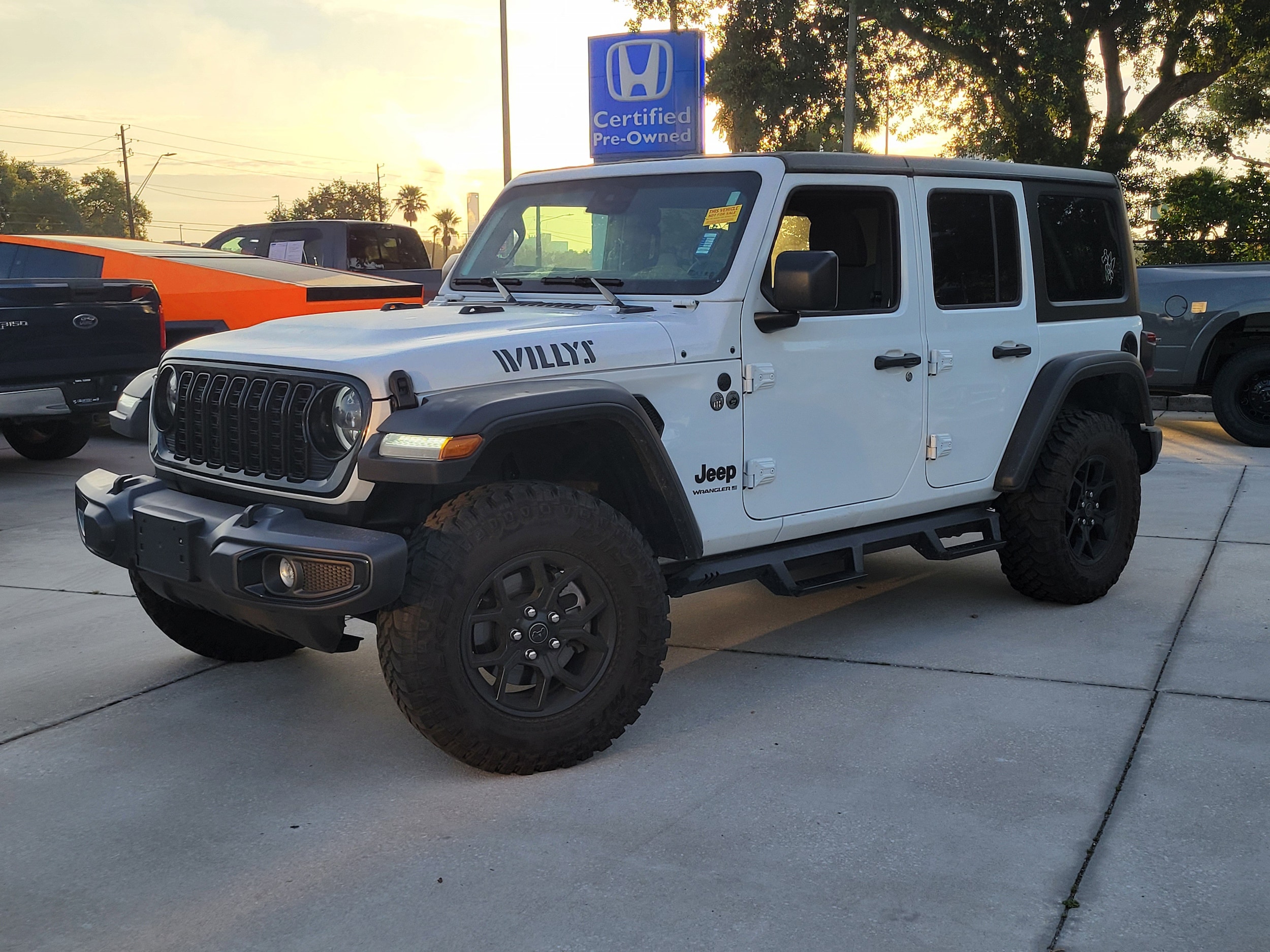 2025 Jeep Wrangler Willys's photo