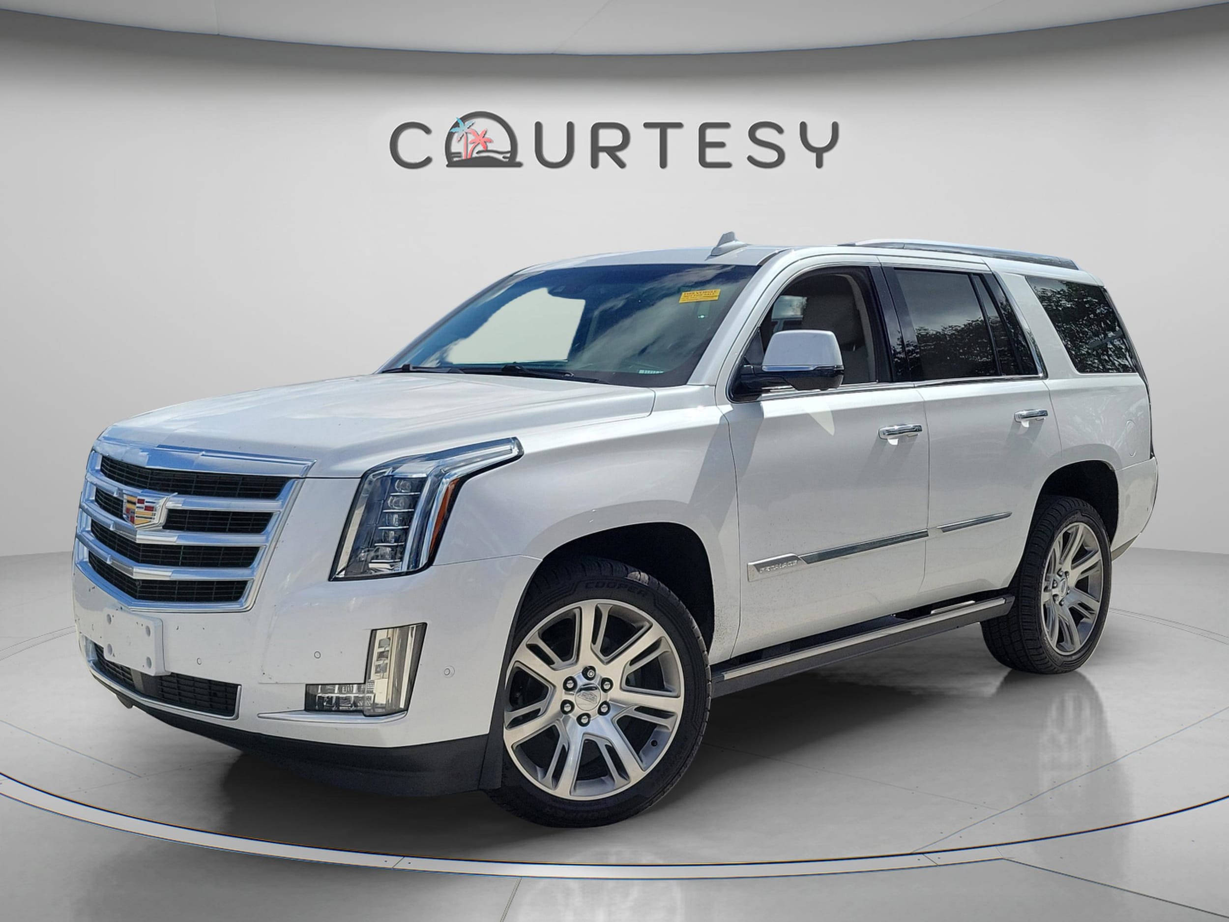 2019 Cadillac Escalade AWD Premium Luxury's photo