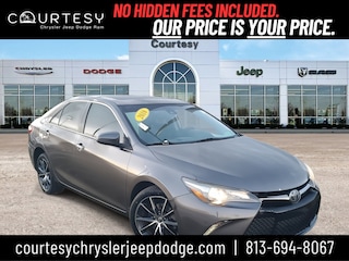 2016 Toyota Camry XLE Sedan