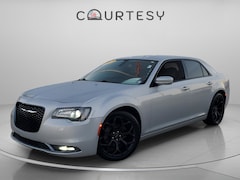 2020 Chrysler 300