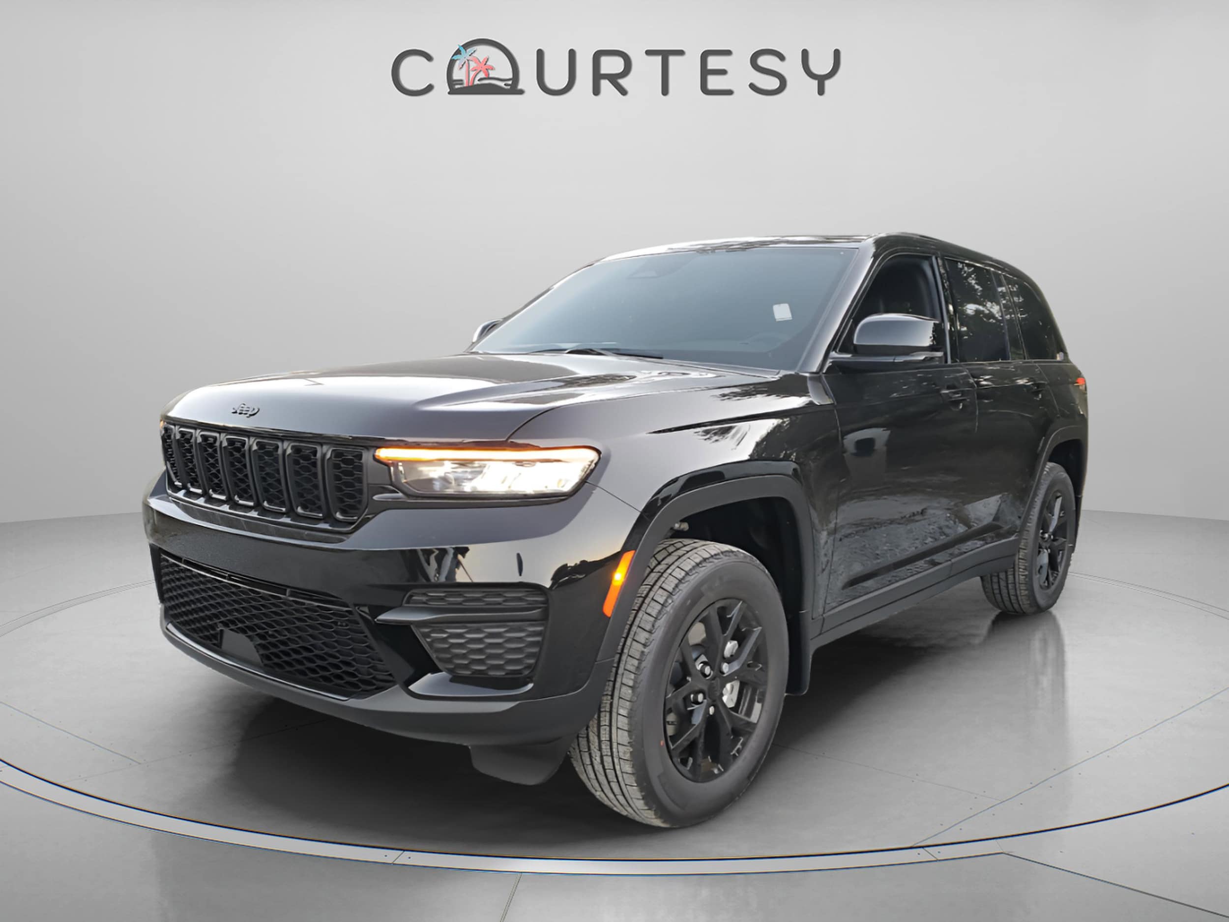 2025 Jeep Grand Cherokee Altitude's photo