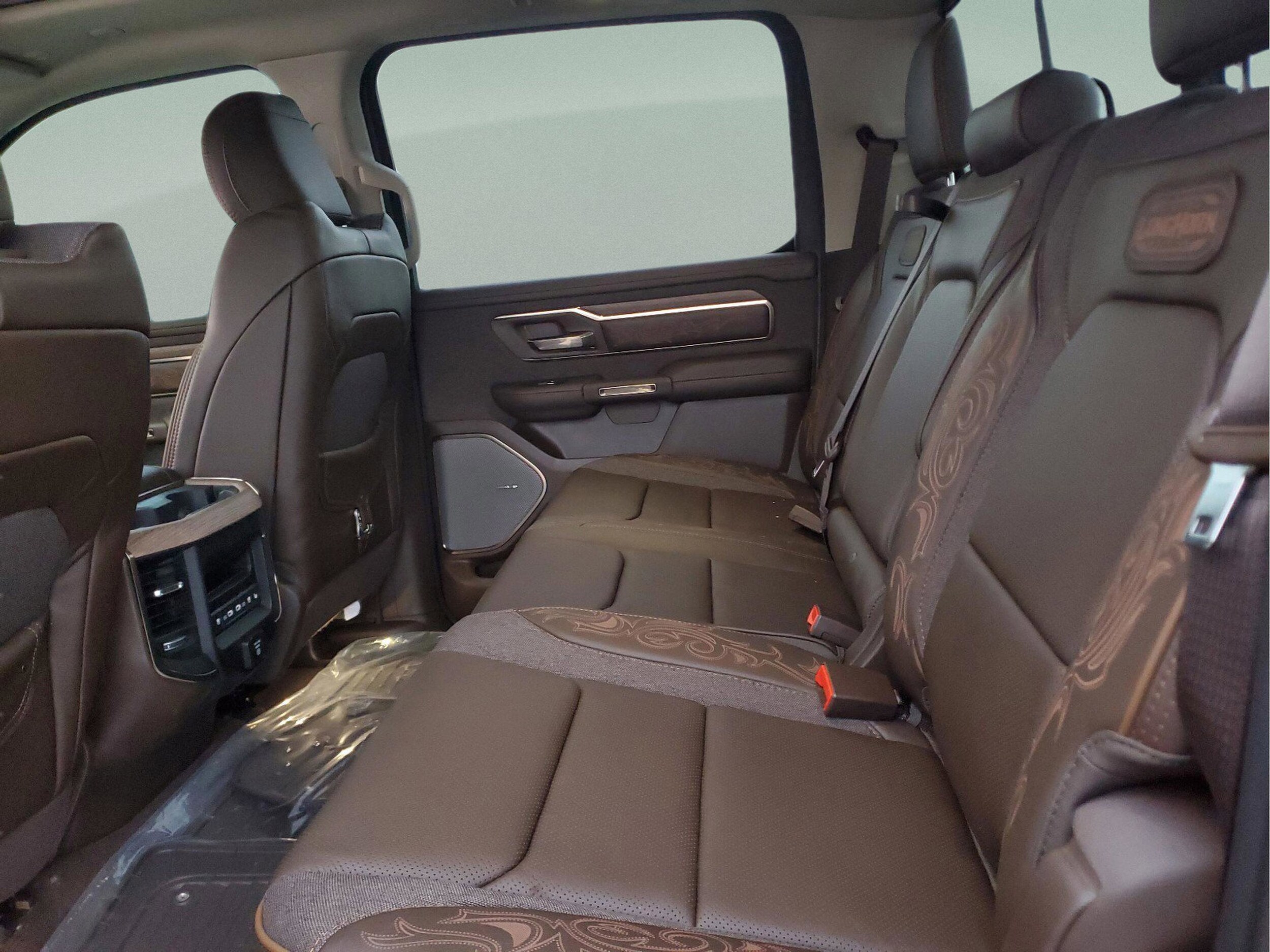 2026 RAM 1500 Limited Longhorn - Photo 11