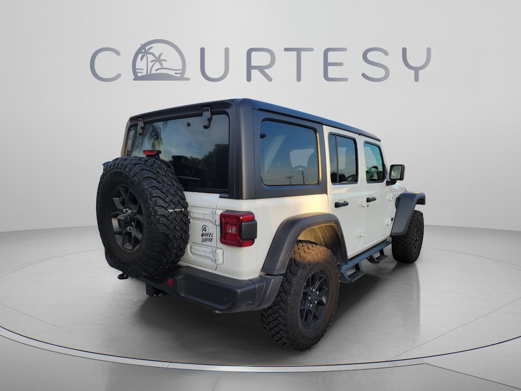 Used 2025 Jeep Wrangler Willys Willys 4x4