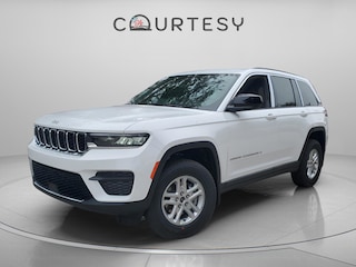 2025 Jeep Grand Cherokee LAREDO 4X2 Sport Utility