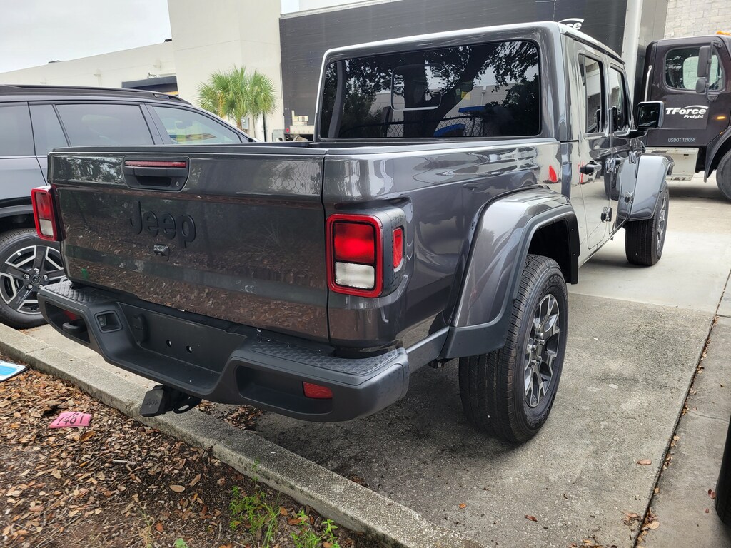 Used 2025 Jeep Gladiator Nighthawk Nighthawk 4x4 *Ltd Avail*