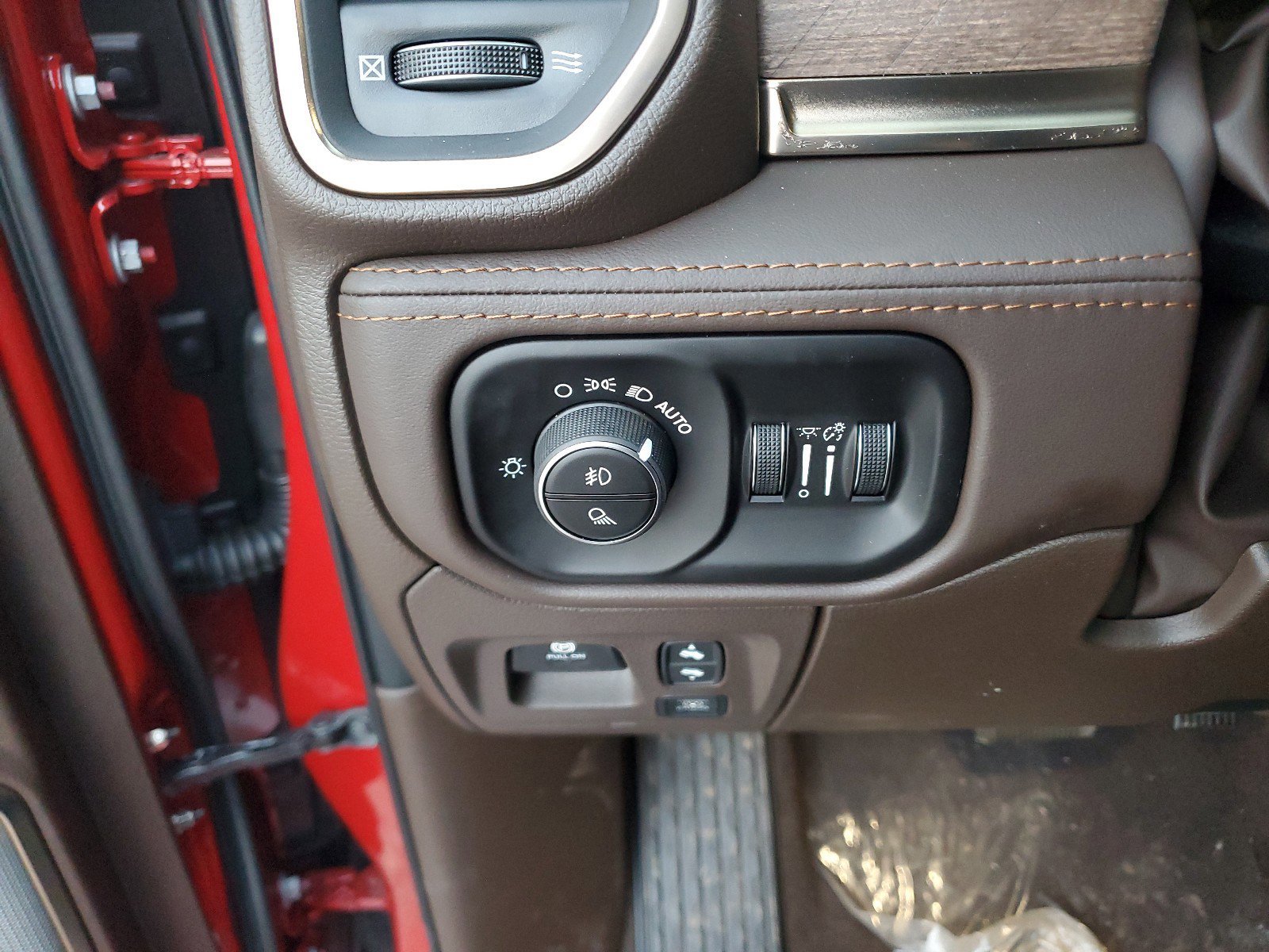 2026 RAM 1500 Limited Longhorn - Photo 31