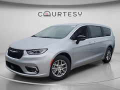 2026 Chrysler Pacifica SELECT Passenger Van