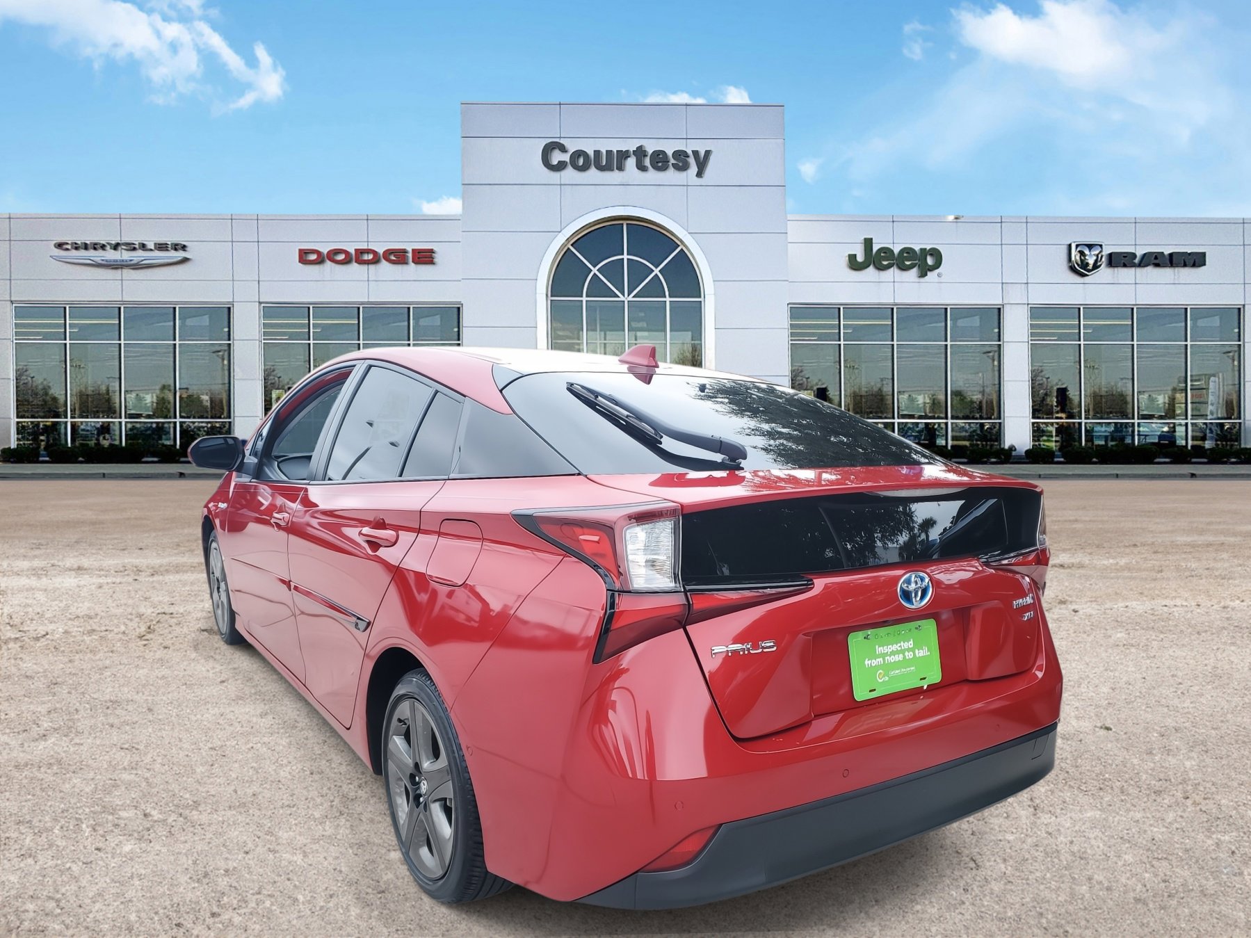2022 Toyota Prius L Eco photo 3