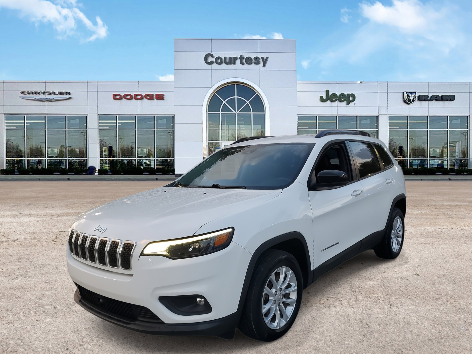 2022 Jeep Cherokee Latitude Lux photo 3