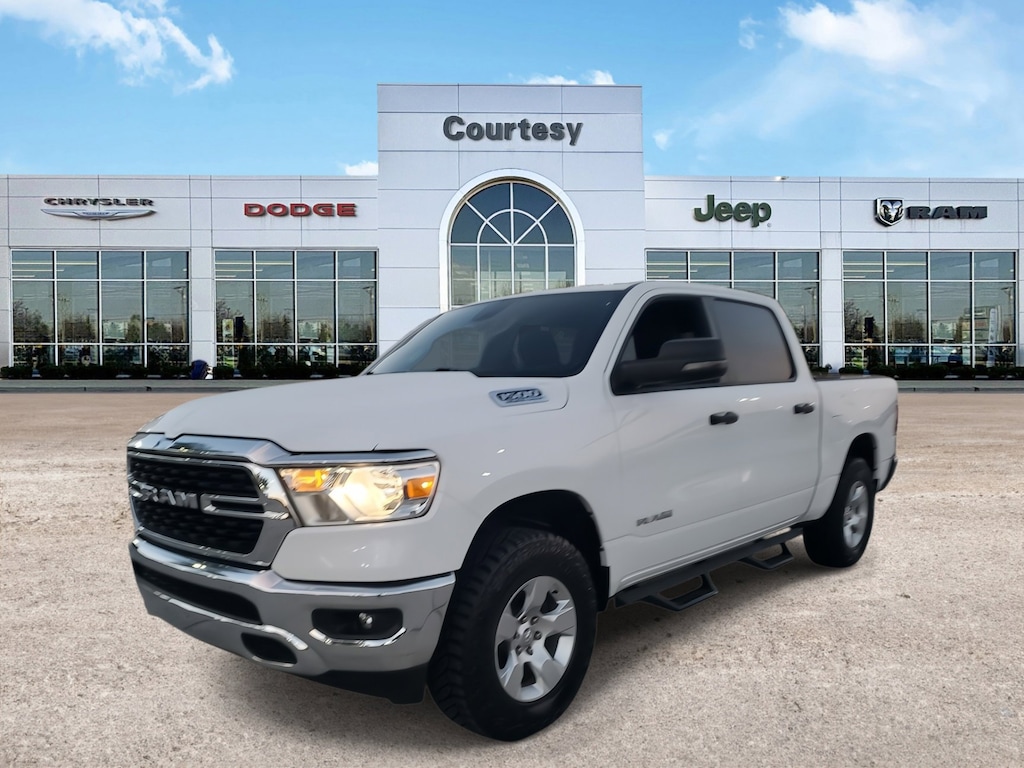 Used 2023 Ram 1500 Big Horn Big Horn 4x4 Crew Cab 57 Box