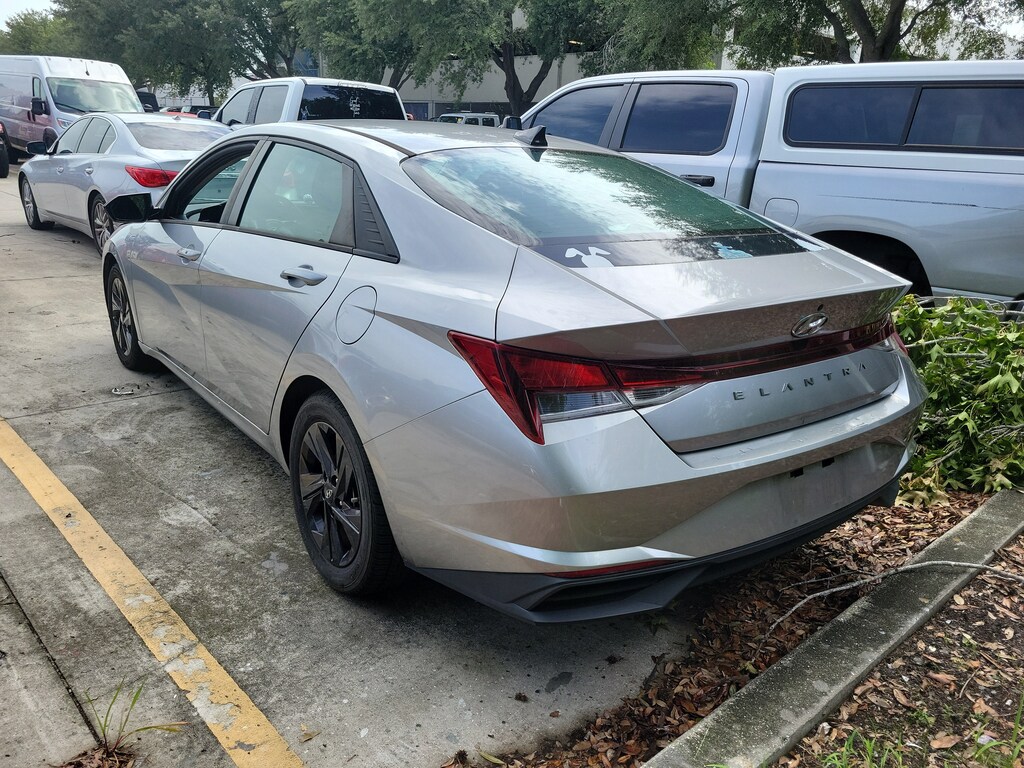 Used 2022 Hyundai Elantra SEL SEL IVT