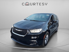 2026 Chrysler Pacifica SELECT Passenger Van