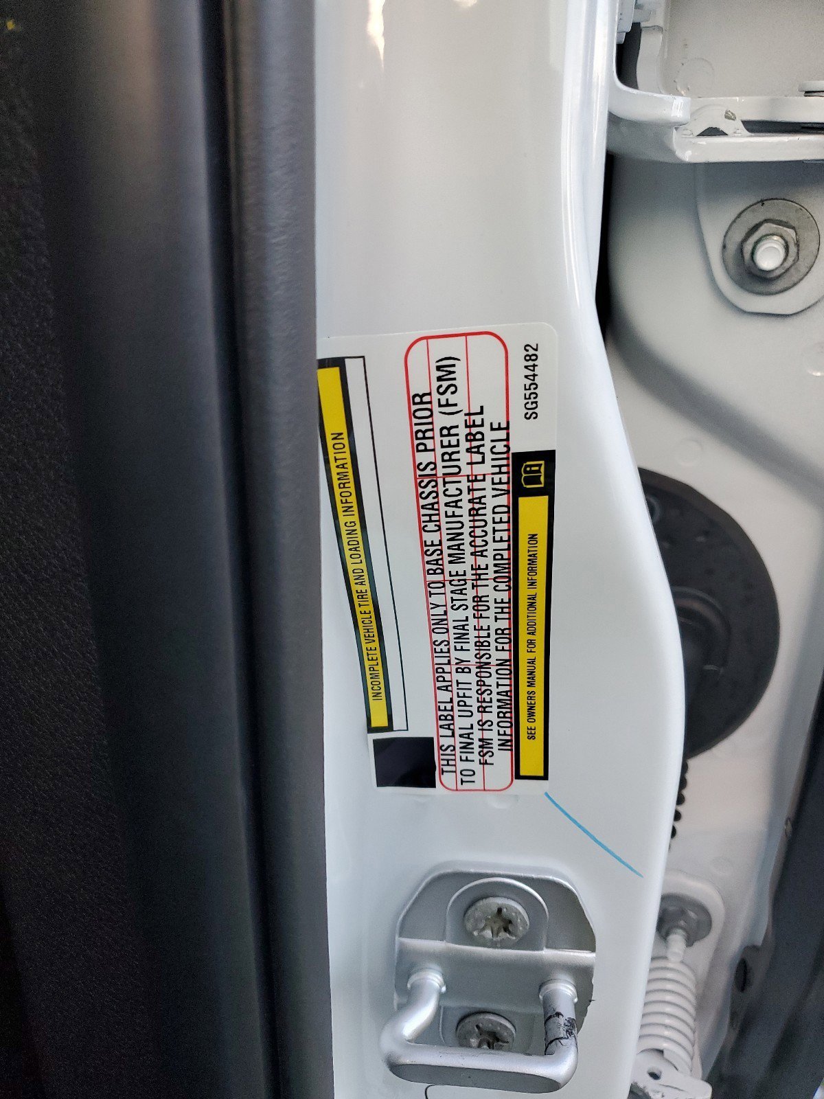 2025 Ram 4500 Tradesman photo 3