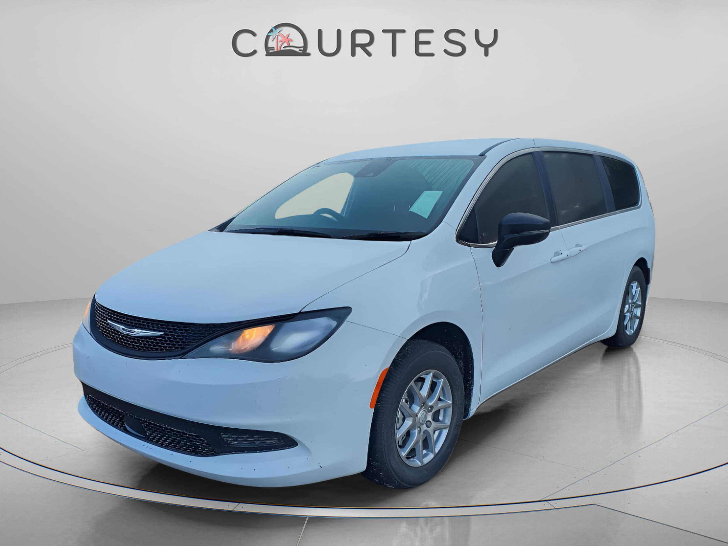 2026 Chrysler Voyager LX's photo