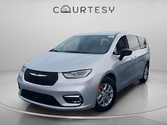 2026 Chrysler Pacifica SELECT Passenger Van