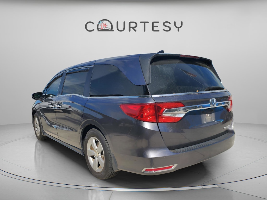 Used 2018 Honda Odyssey EX EX Auto