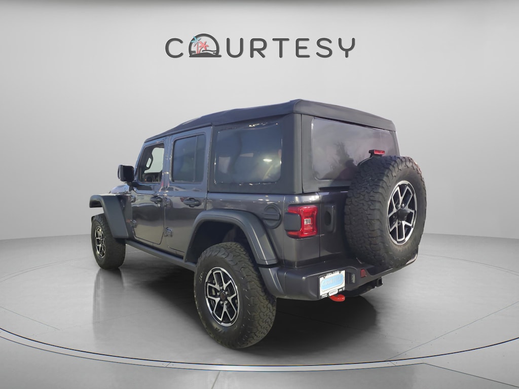 Used 2025 Jeep Wrangler Rubicon Rubicon 4x4