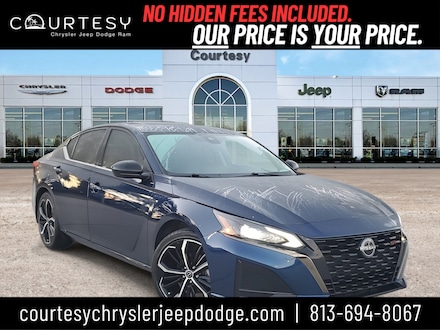 2023 Nissan Altima 2.5 SR Sedan